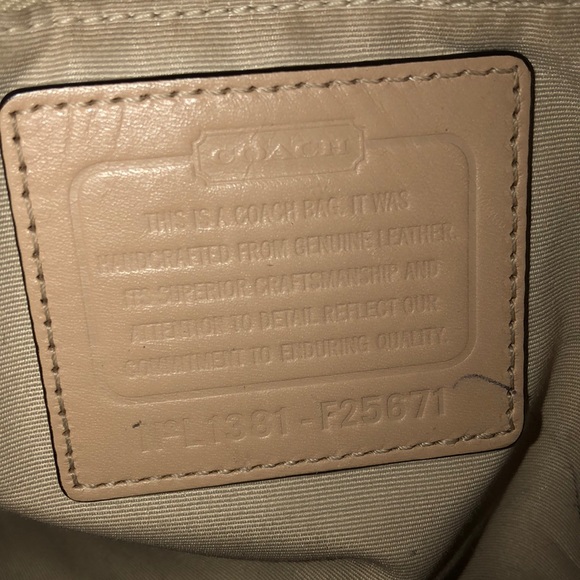 Used Coach bag - Picture 3 of 4